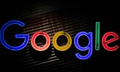 Google logo neon light signage